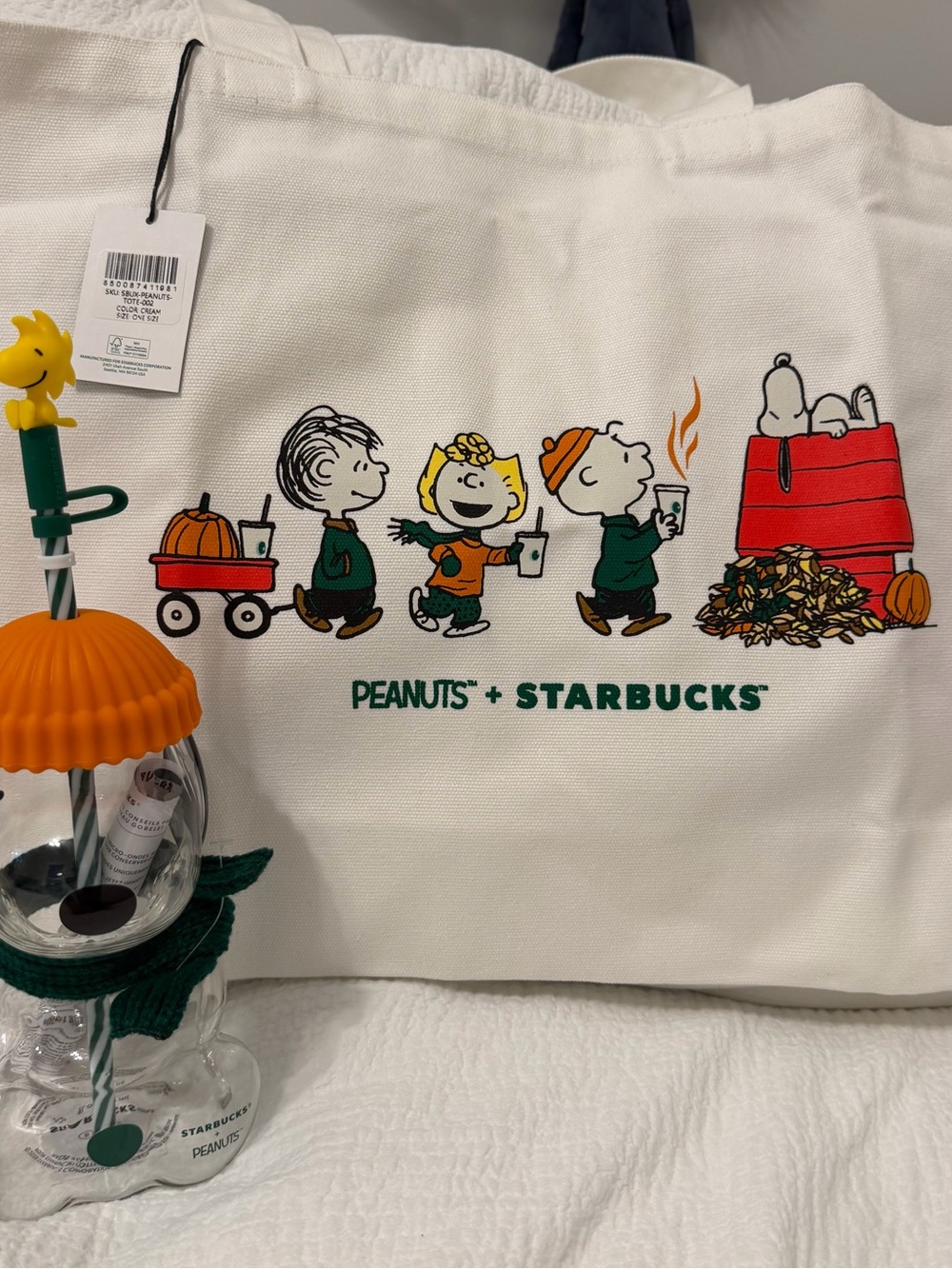 Peanuts x Starbucks Snoopy Glass and Tote Bag New